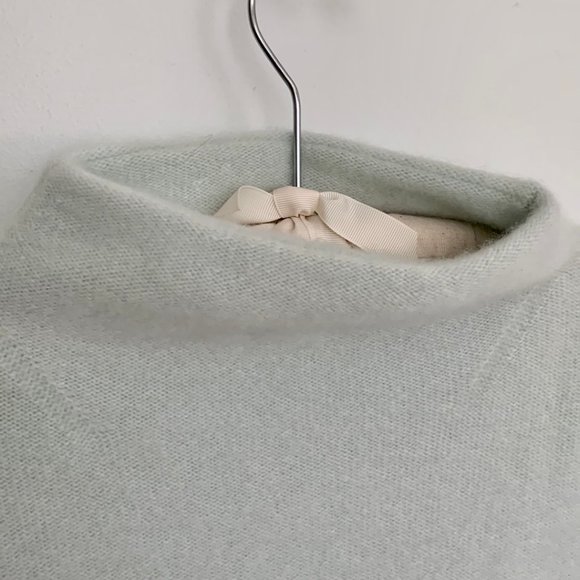 NWT Vince Plush Cashmere Funnel Neck Sweater in Aloe - Picture 4 of 10